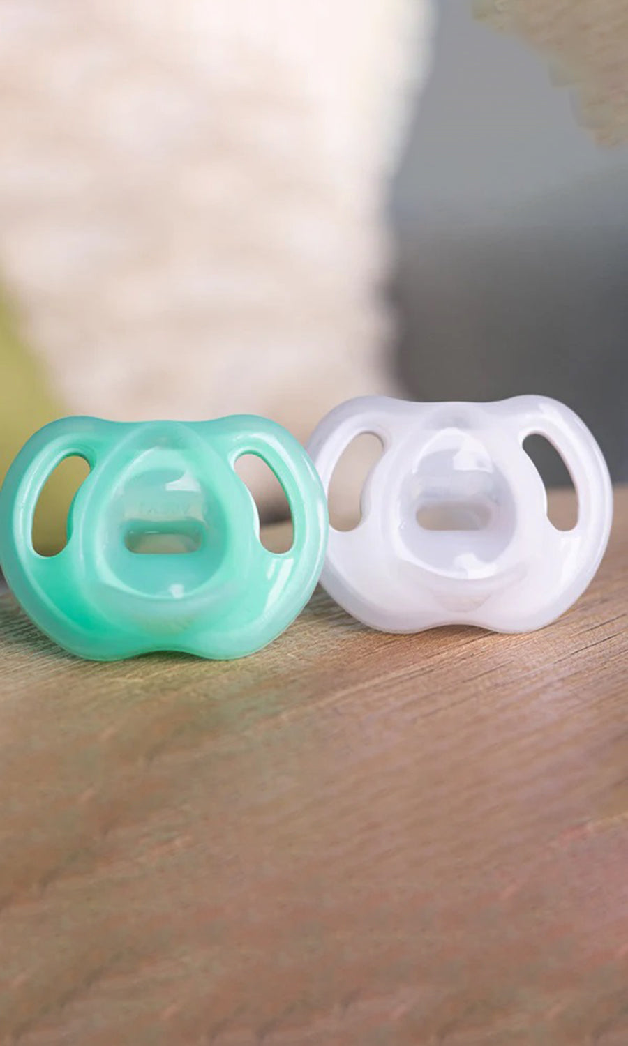 6-18M Silicone Soother 2-PK Tommee Tippee 433453