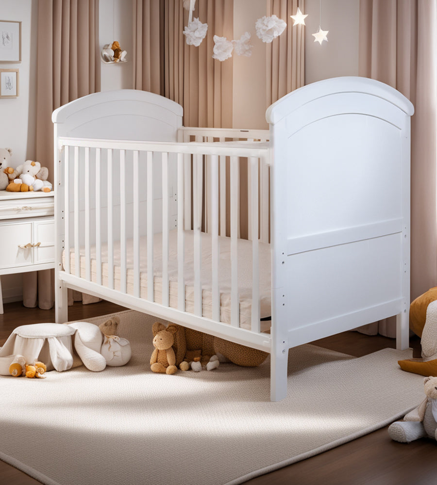 MQ 1403 White Flintoff Cot Bed