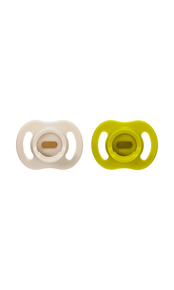 Tommee Tippee Ultra Light Soothers 6-18M - 433595