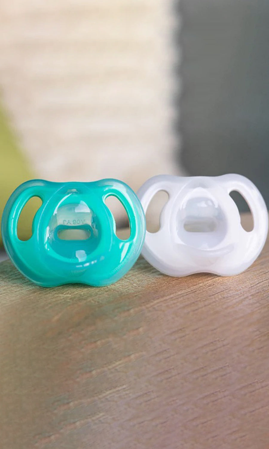 6-18M Silicone Soother 2-PK Tommee Tippee 533478